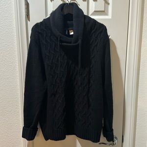 H&M black sweater size L
